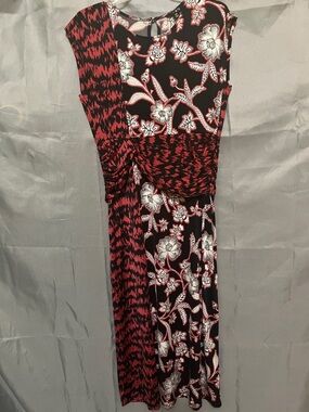 IMAN Black and Red Floral & Abstract Print Sleeveless Dress